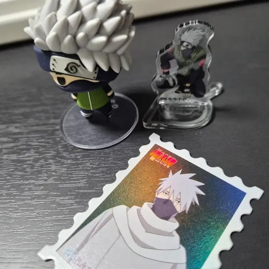 [BUNJANG] Naruto Kakashi Mini Acrylic Stamp &amp; Mini Figure Bundle / 나루토 카카시 미니아크릴 우표 미니피규어 일괄