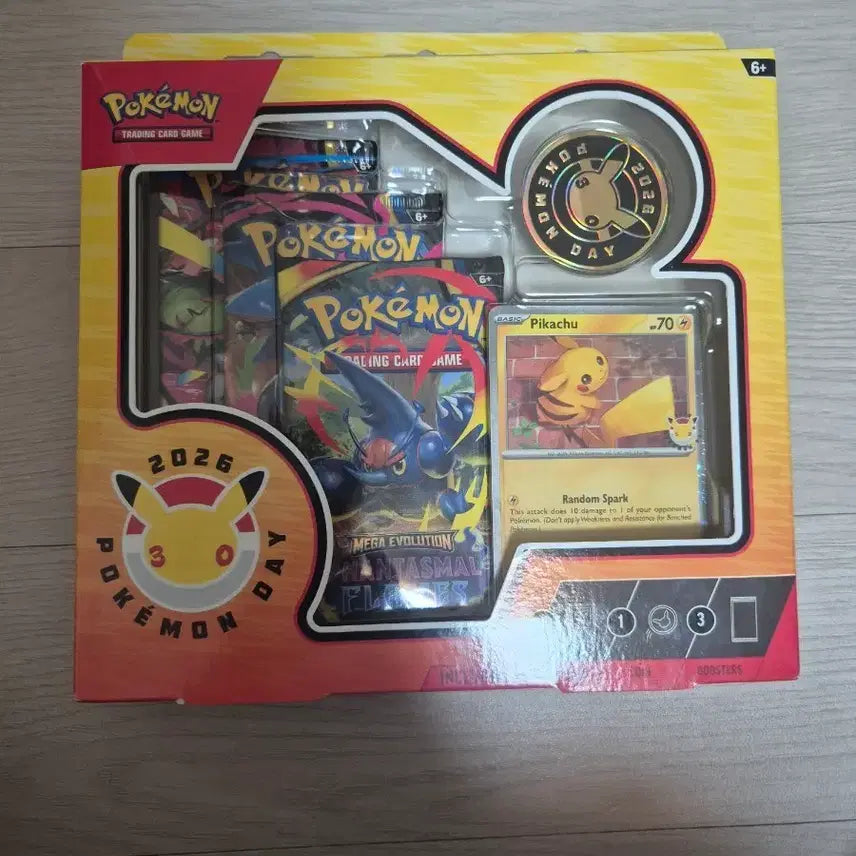 [BUNJANG] Pokemon 30th Anniversary 2026 Pokemon Day Deck Box with Monster Ball Pikachu Card / 포켓몬30주년 2026 포켓몬데이 덱 박스 몬스터볼  피카츄 카드 포함