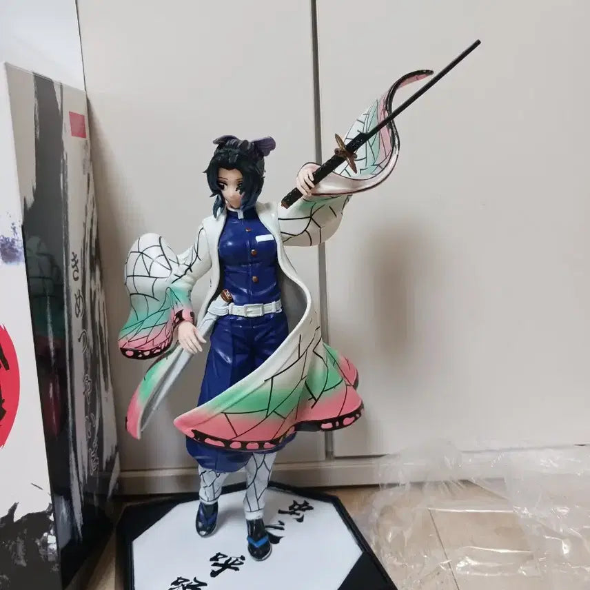 [BUNJANG] Demon Slayer: Kimetsu no Yaiba Shinobu Kocho Figure / 귀멸의 칼날 코쵸 시노부 피규어