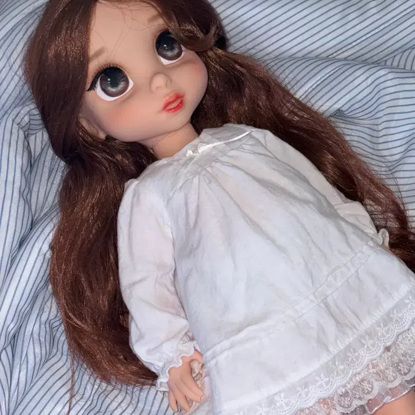 [BUNJANG] Disney Baby Doll Belle Repainted / 디즈니 베이비돌 미녀와야수 벨 리페인팅