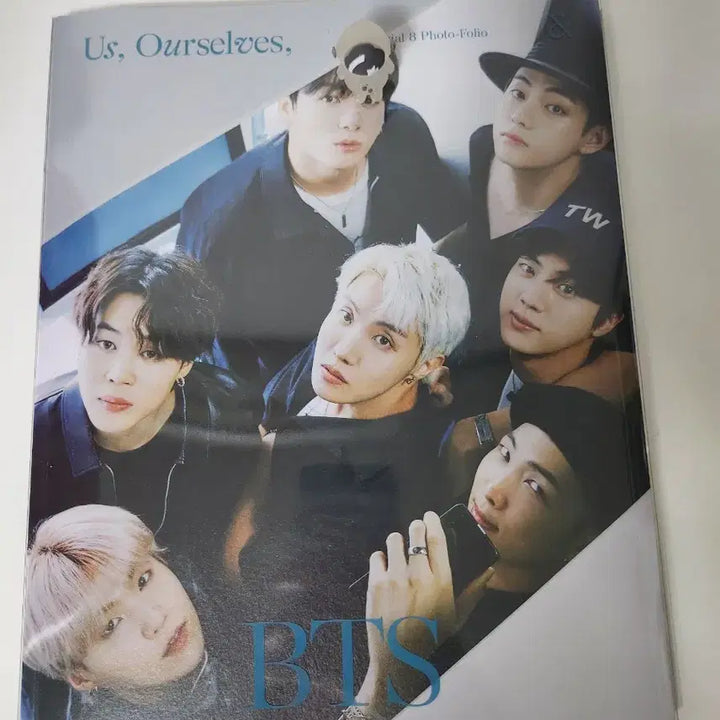 [BUNJANG] BTS Special 8 Photo Folio US Ourse Photobook / 방탄소년단 BTS 포토북 스페셜 8 PHOTO FOLIO US OURSE