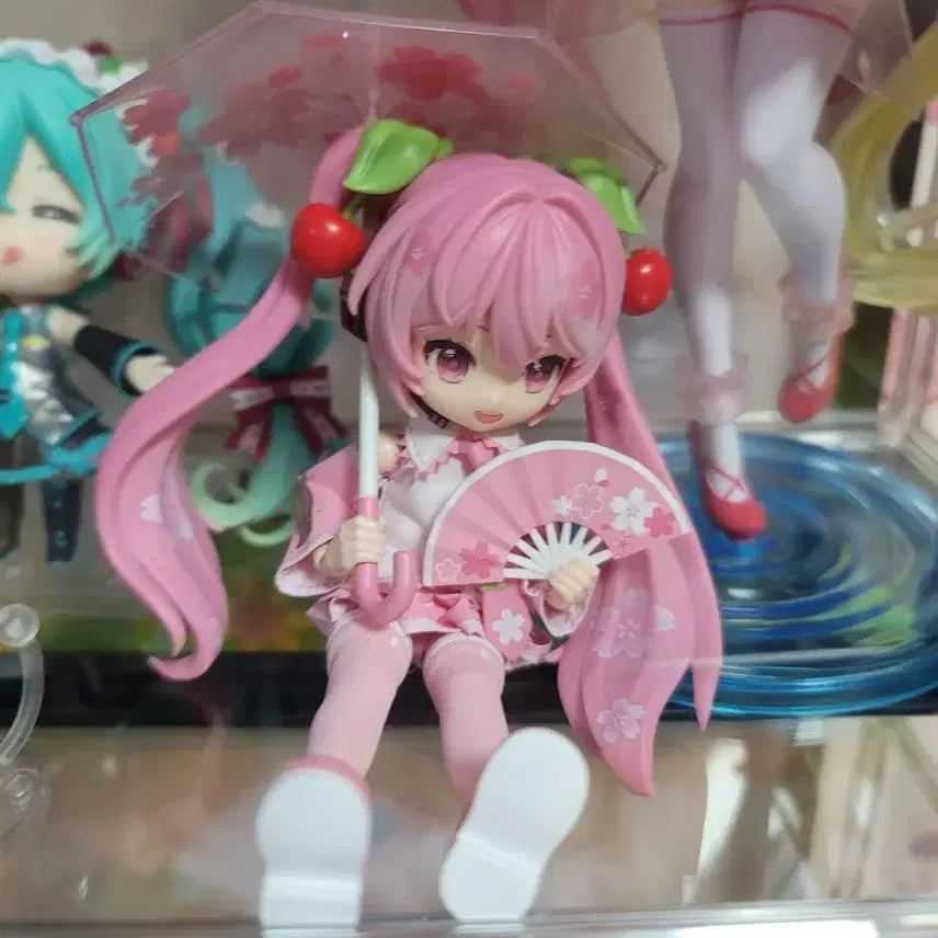[BUNJANG] Bloxy Sakura Miku Limited Pouch Set / 블로키 사쿠라 미쿠 한정 파우치 포함 판매