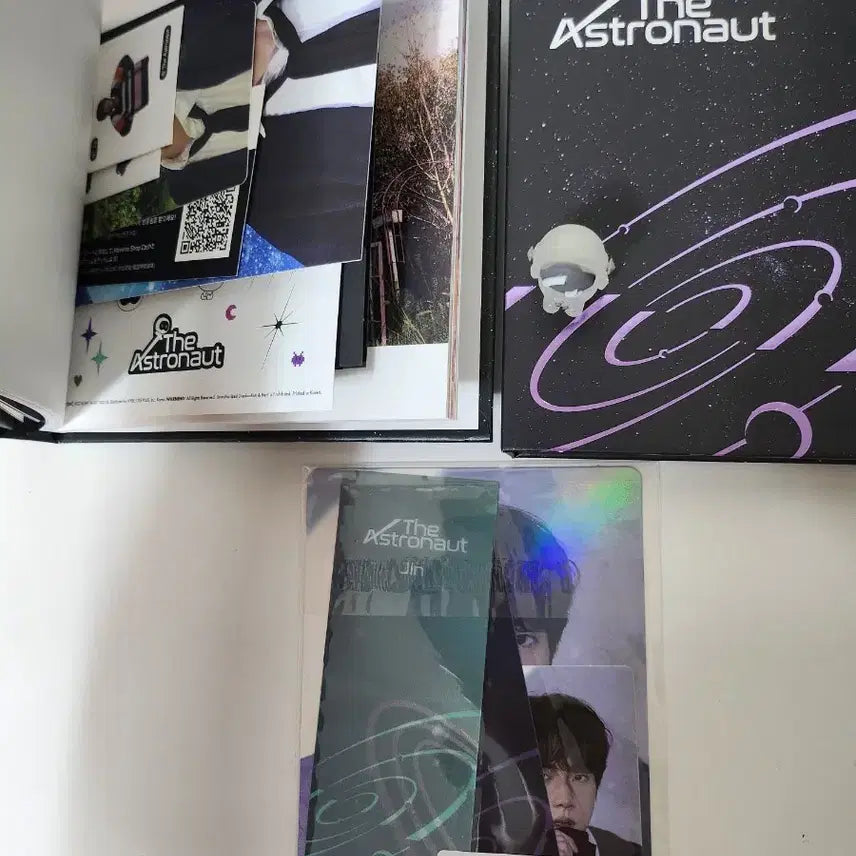 [BUNJANG] BTS Jin The Astronaut Album &amp; Merchandise / BTS Jin The Astronaut 앨범&amp;굿즈