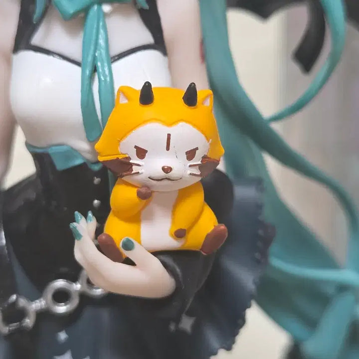 [BUNJANG] FURYU Hatsune Miku Rascal Figure / 하츠네미쿠 후류 라스칼 피규어