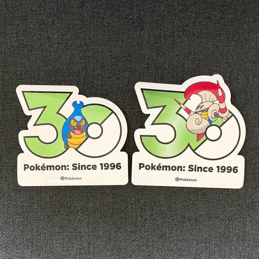 [BUNJANG] Pokemon 30th Anniversary Logo Sticker (Shubarugo) / 한국한정] 포켓몬 30주년 로고 스티커 딱정곤 슈바르고