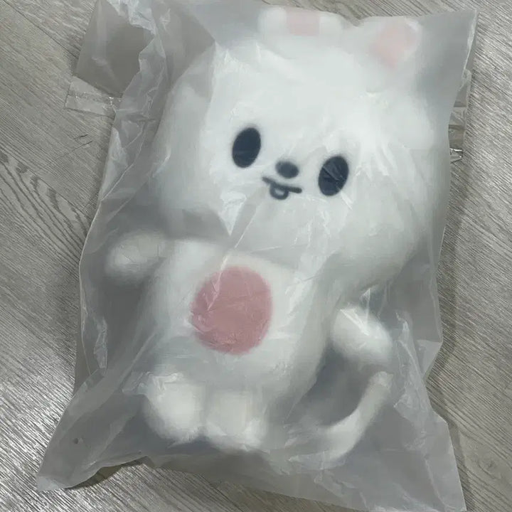 [BUNJANG] Ribit Backpack Skizhu Plush / 리빗 백팩 스키주 플러시