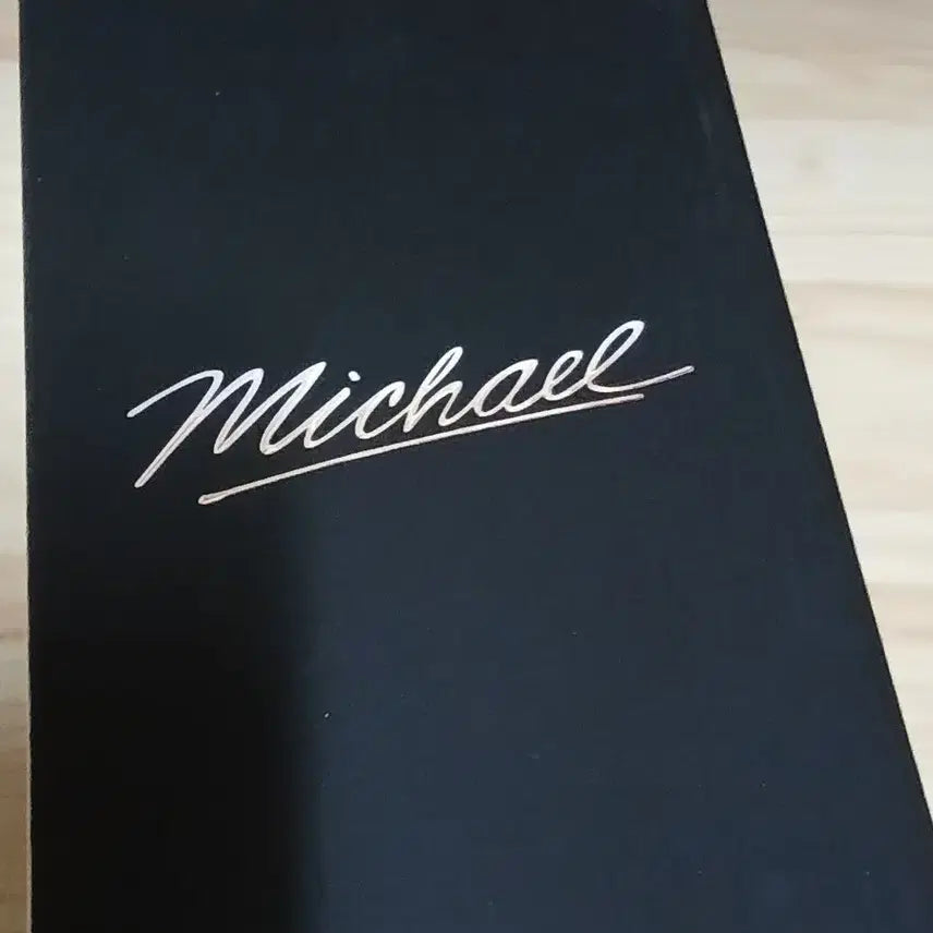 [BUNJANG] Michael Jackson Lightstick (Sealed) / 마이클잭슨 응원봉 (미개봉)
