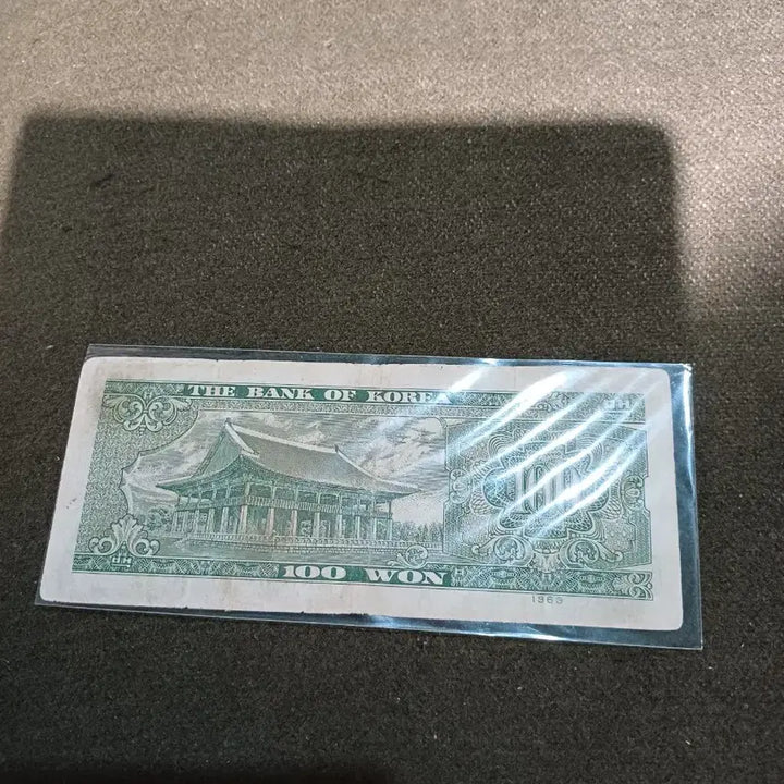 [BUNJANG] 1963 Bank of Korea 100 Won Note (Independence Gate/Gyeonghuiru) / 한국은행권 독립문/경회루100원 지폐1963년