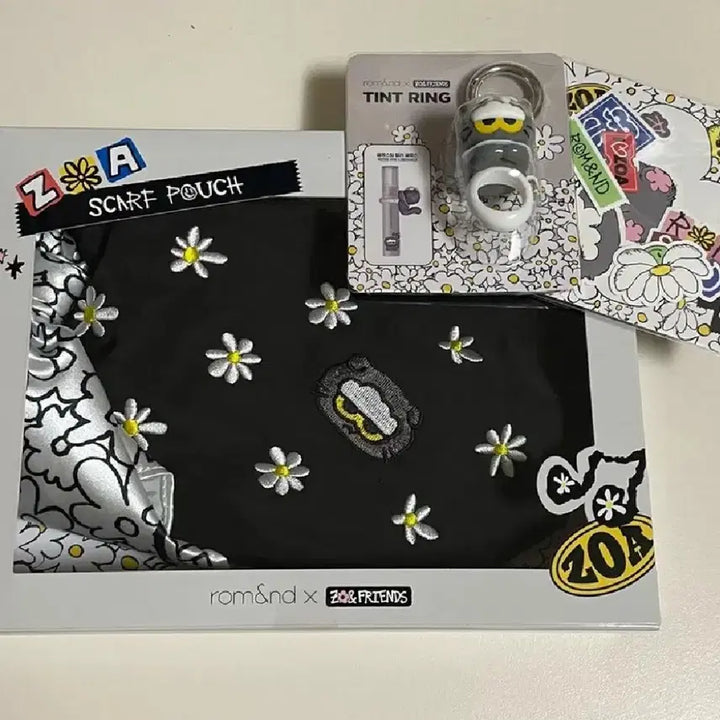 [BUNJANG] Rom&amp;nd Joah Friends G-Dragon Collaboration Scarf Pouch, Sticker, Tint Cap Bundle Set / 롬앤 조앤프렌즈 지디 지드래곤 콜라보 스카프 파우치, 스티커,틴트캡 일괄