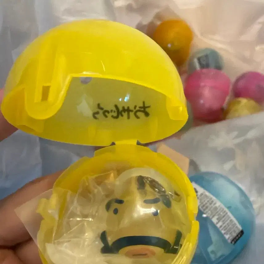 [BUNJANG] Tamagotchi Oyajitchi Insignia Figure / 다마고치 오야지치 메지루시