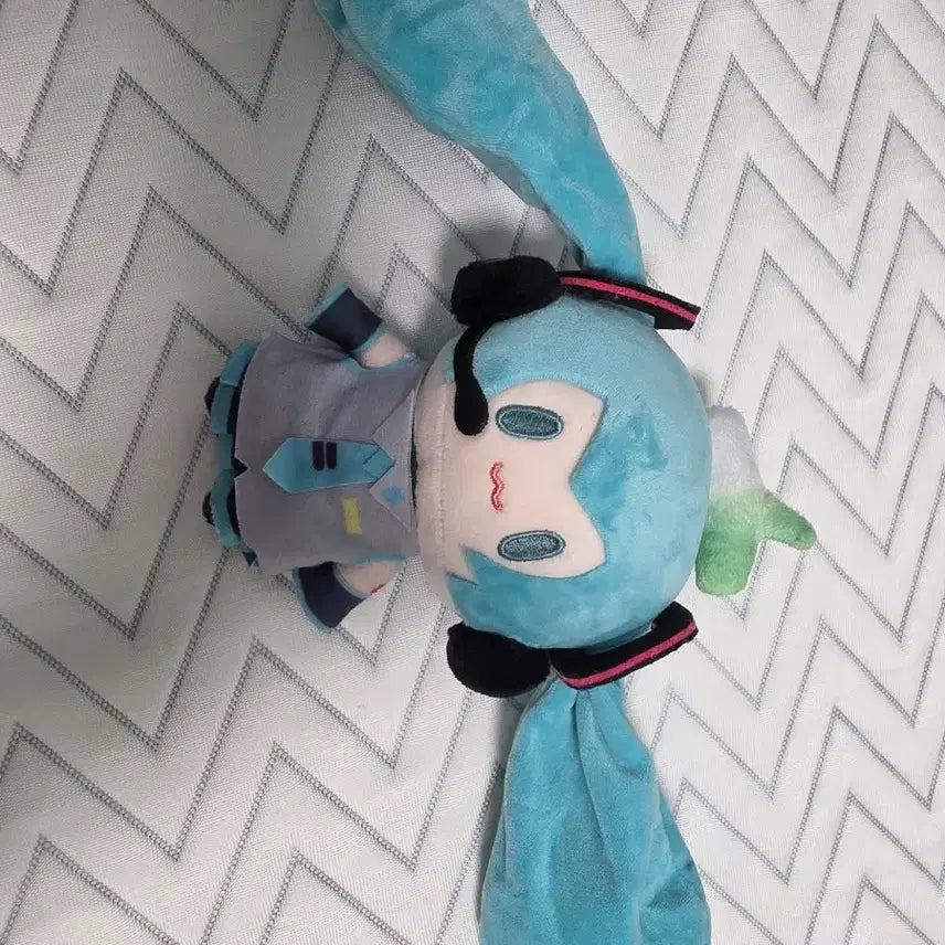 [BUNJANG] Hatsune Miku Plush Doll / 미쿠 인형