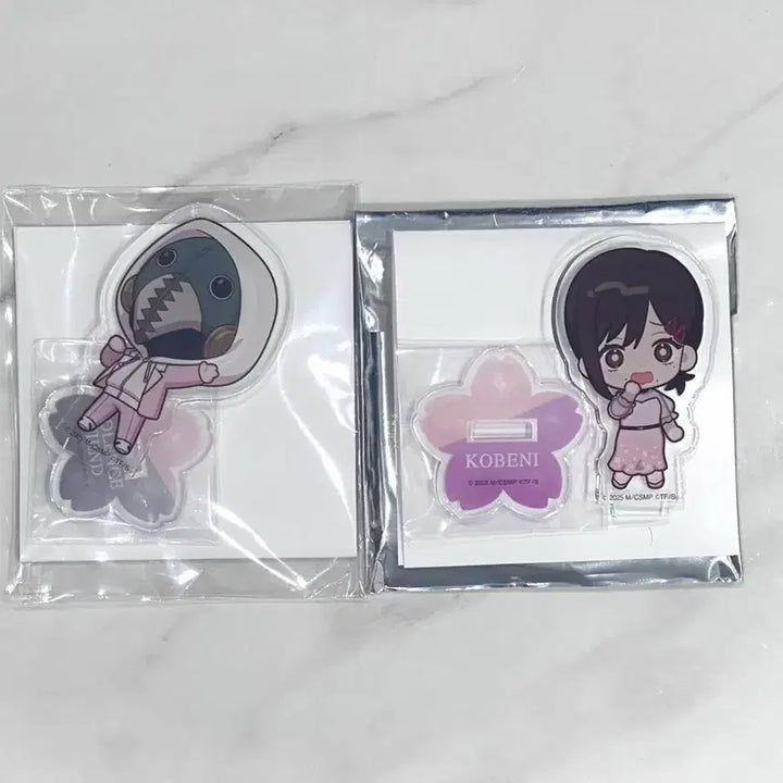 [BUNJANG] Chainsaw Man Hotel SD Acrylic Stand Set (Kobeni, Violence Fiend) / 체인소맨 호텔 sd아크릴 스탠드 (코베니,폭력의마인 세트)