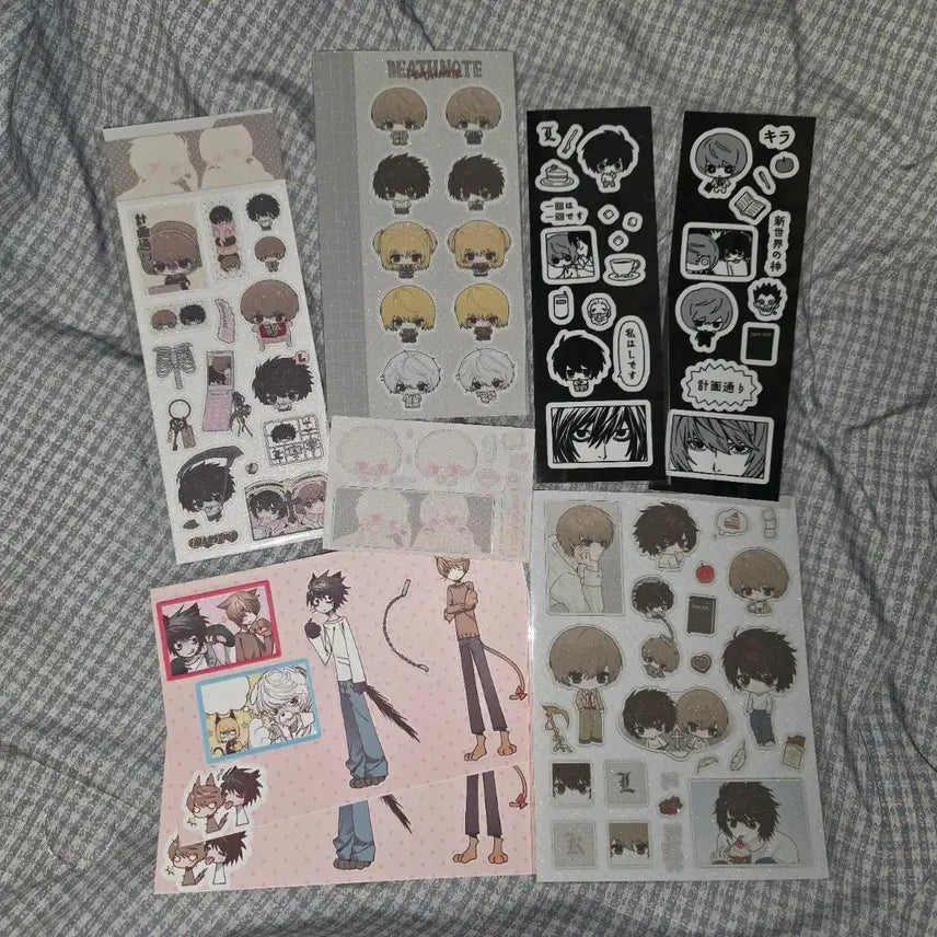 [BUNJANG] Death Note Light, Misa, L Unofficial Photocards, Acrylic Keychain, Postcard, Photo Strip, Stickers, Badge Bundle / 데스노트 라이토 미사 엘 비공굿 포카 아크릴 키링 엽서 프박 스티커 뱃지