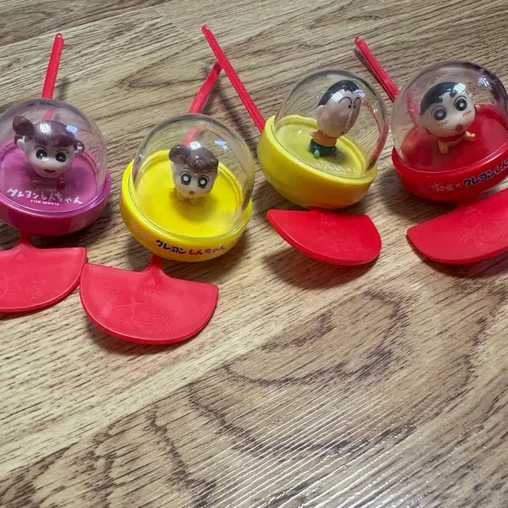 [BUNJANG] Crayon Shin-chan Skya Spinning Top 4-Piece Set / 짱구 일본 스키야 팽이 4종 세트