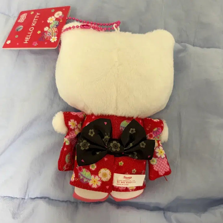 [BUNJANG] Sanrio Authentic Kimono Hello Kitty Plush Keyring / 산리오 정품) 기모노 헬로키티 인형 키링 새 상품