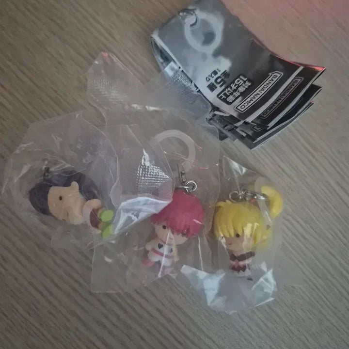 [BUNJANG] Hunter x Hunter Greed Island Hisoka, Biske, Razor Bundle Set / 일괄) 헌터헌터 메지루시 G I 그리드 아일랜드 히소카 비스케 레이저