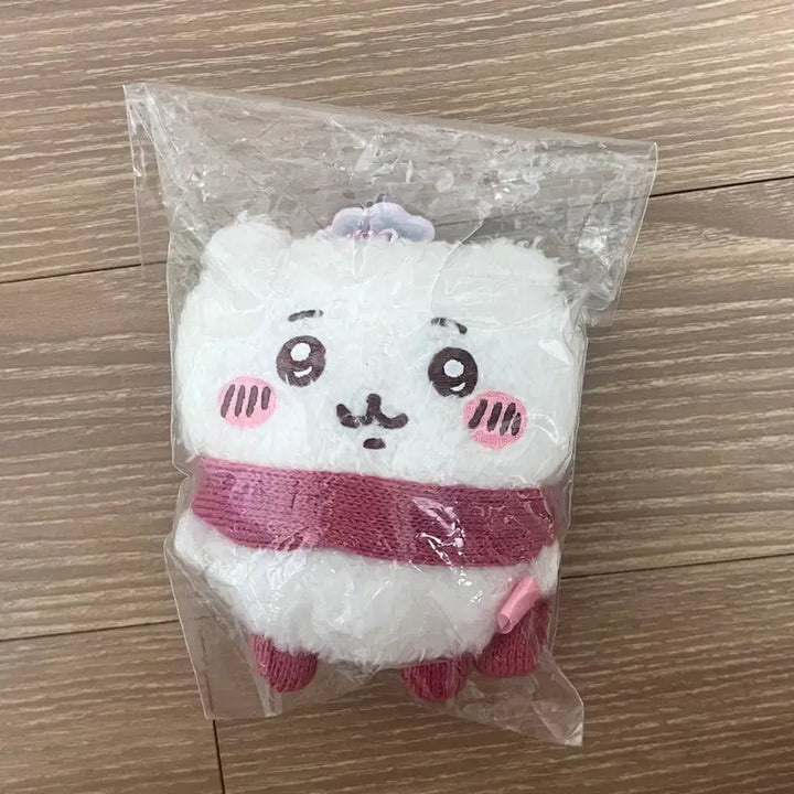 [BUNJANG] Chiikawa Scarf Mascot Keychain Doll (First Edition) / 초판 치이카와 목도리 마스코트 키링 인형 먼작귀