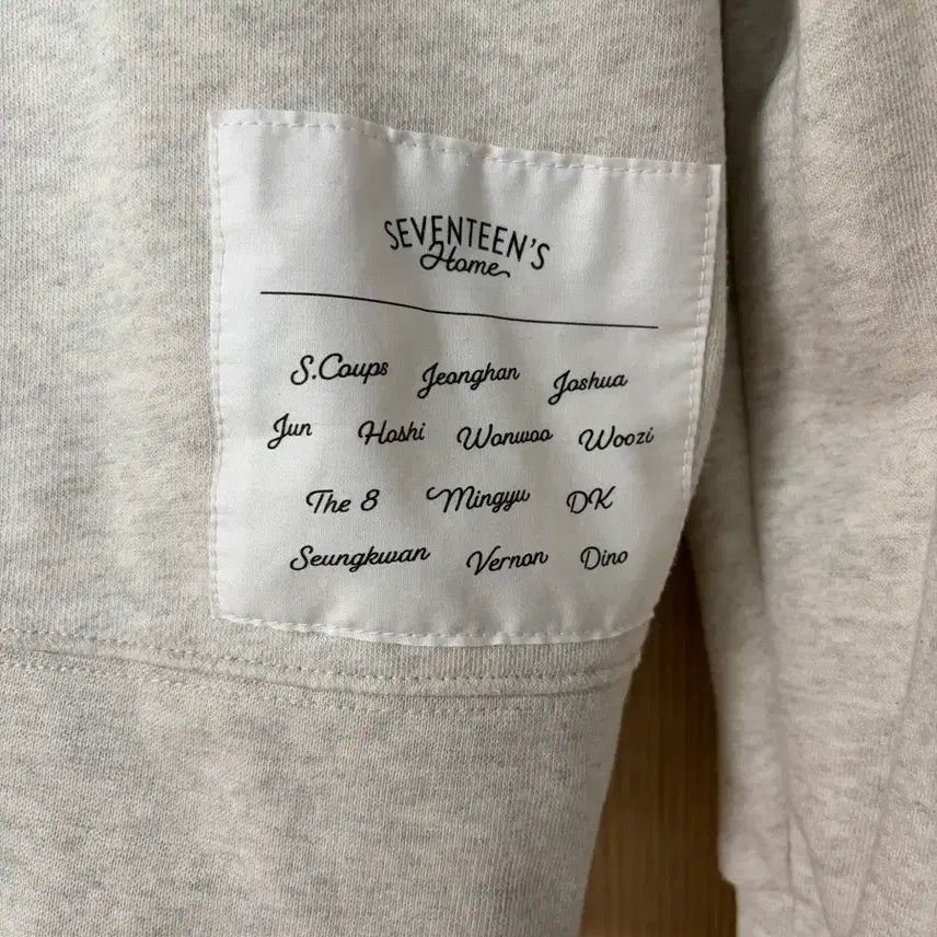 [BUNJANG] SEVENTEEN Home Hoodie Zip-up / 세븐틴 SEVENTEEN 후드 집업