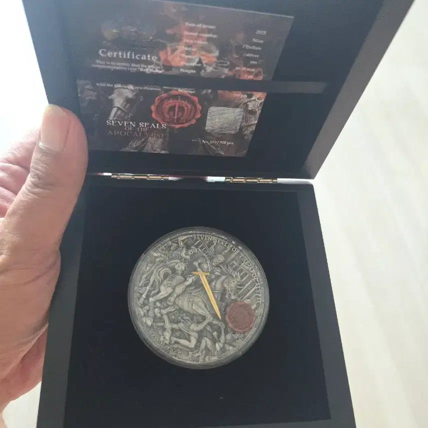 [BUNJANG] The Seven Deadly Sins: Four Knights of the Apocalypse 3oz Commemorative Coin (Limited Edition) / 7인의 기사 종말의 4기사  3온스