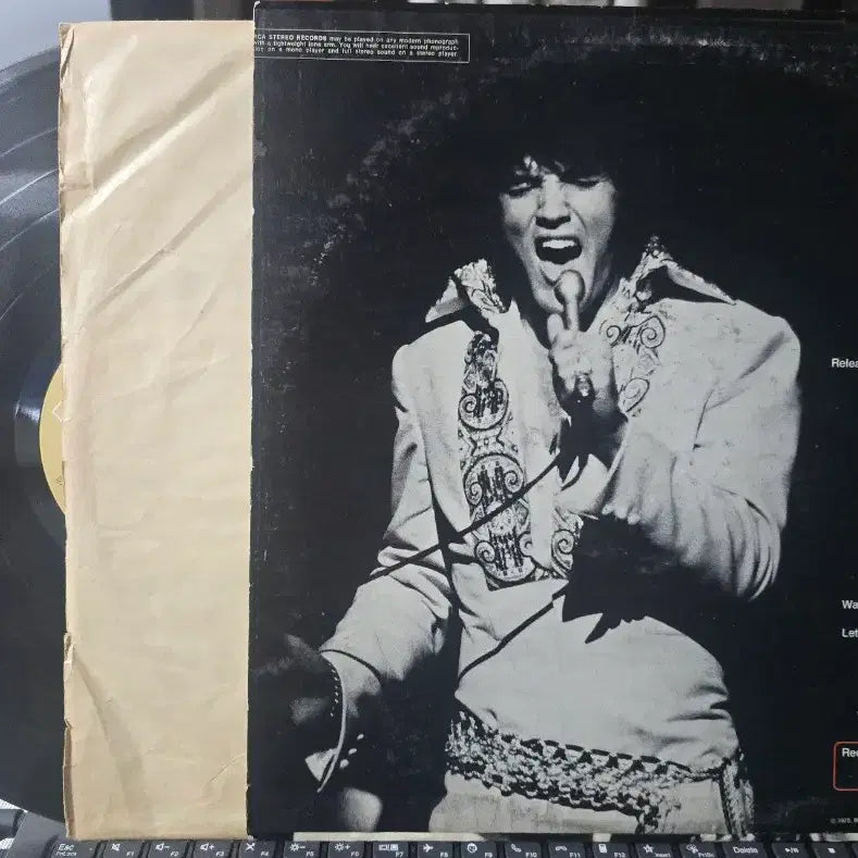 [BUNJANG] Elvis Presley On Stage (February, 1970) Original LP USA / 엘비스 Elvis Presley_On Stage_LP USA