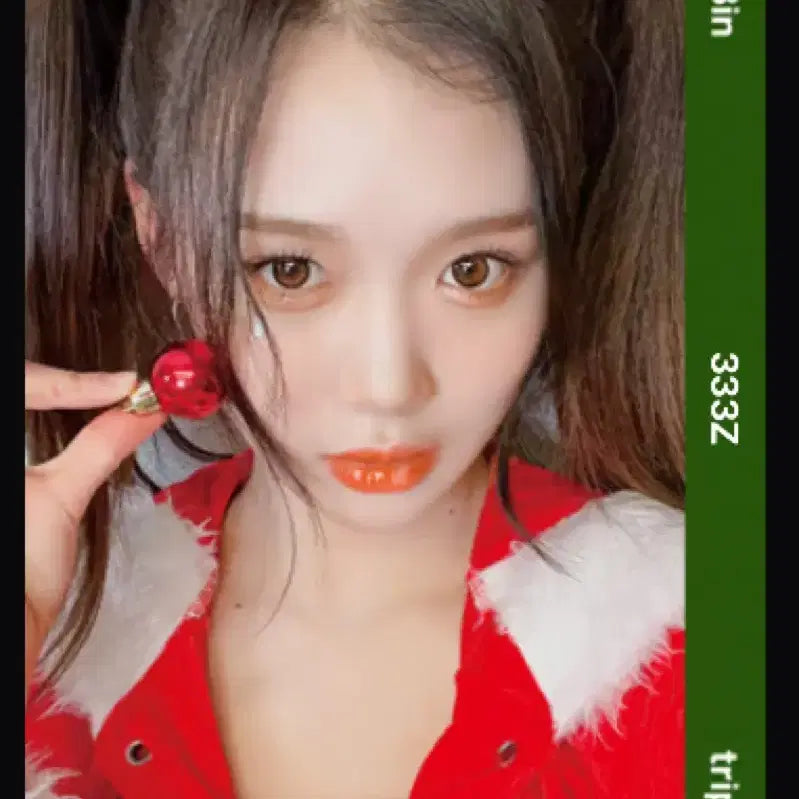 [BUNJANG] TripleS Yooyoung Atom01 Christmas Object Photocard / 트리플에스 공유빈 아톰01 크리스마스 오브젝트 양도