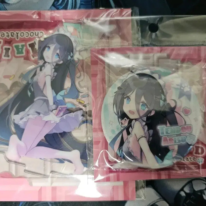 [BUNJANG] Blue Archive Alice Acrylic Stand &amp; Badge Set (Unsealed) / 블루아카이브 아리스 아크릴&amp; 뱃지 세트