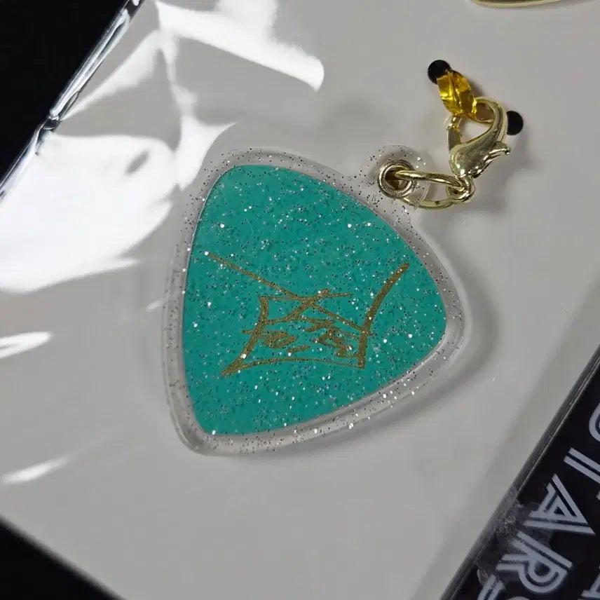 [BUNJANG] Ensemble Stars! Kazehaya Tatsumi 6th Anniversary Peak Charm (Sealed) / 앙스타 앙상블스타즈 카제하야타츠미 6주년 피크 챰