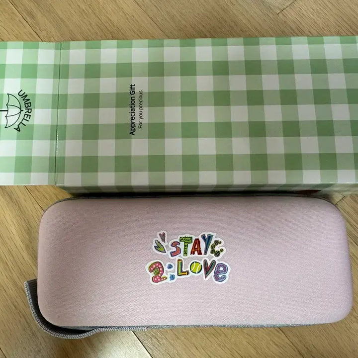 [BUNJANG] STAYC 2 LOVE Umbrella / 스테이씨 2 LOVE 우산