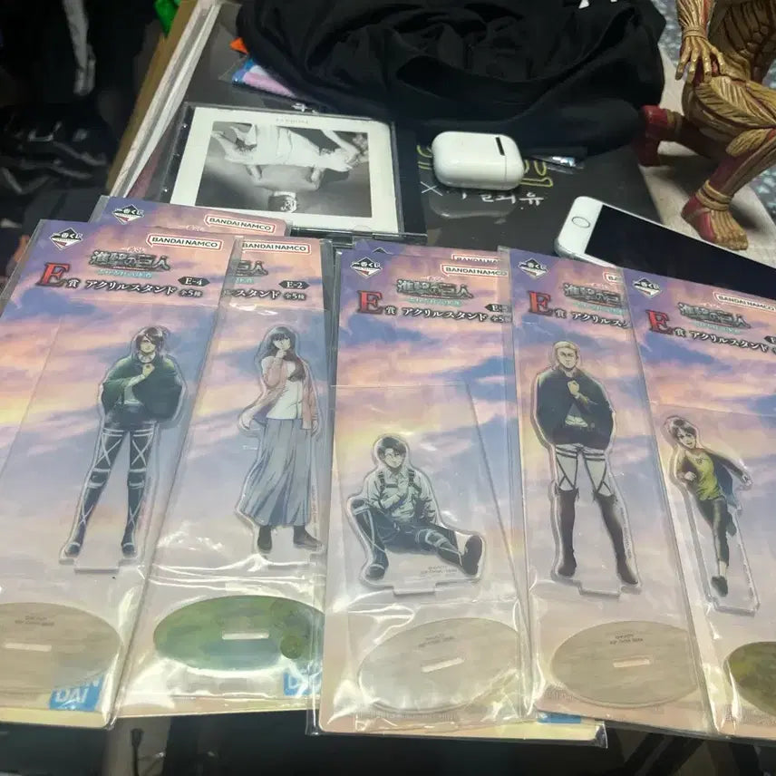 [BUNJANG] Attack on Titan Acrylic Stand F Prize Bundle Set / 진격거인 아크릴 스탠드 F상 일괄판매