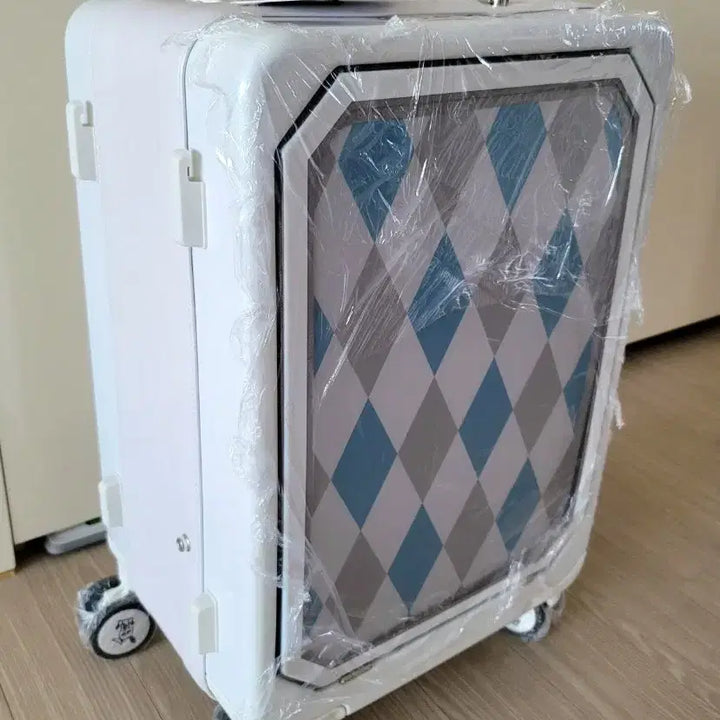 [BUNJANG] EITA Carrier 20-inch White/Blue Transparent Window Pet Carrier / 새상품) 이타캐리어 투명창 20인치 화이트 블루 이타백