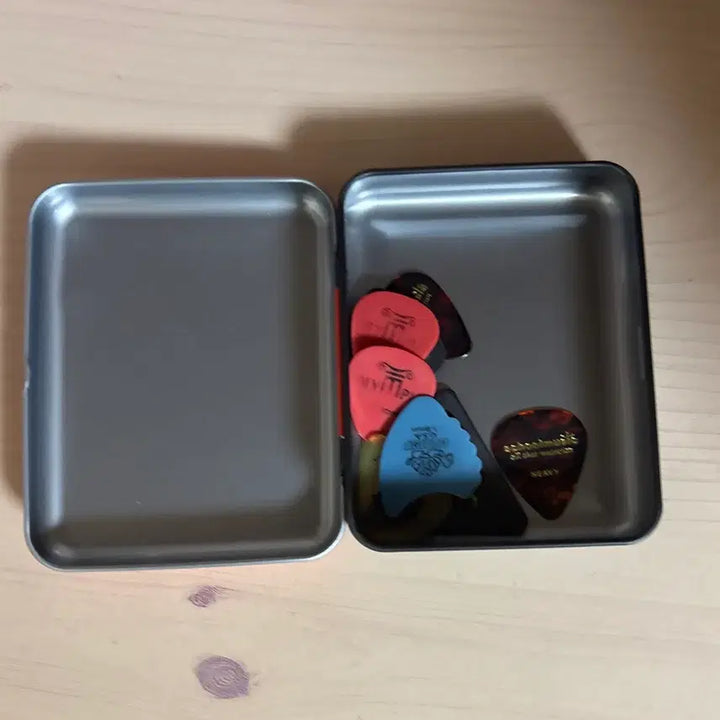 [BUNJANG] Jujutsu Kaisen Nobara Kugisaki Tin Case / 주술회전 쿠기사키 노바라 틴케이스