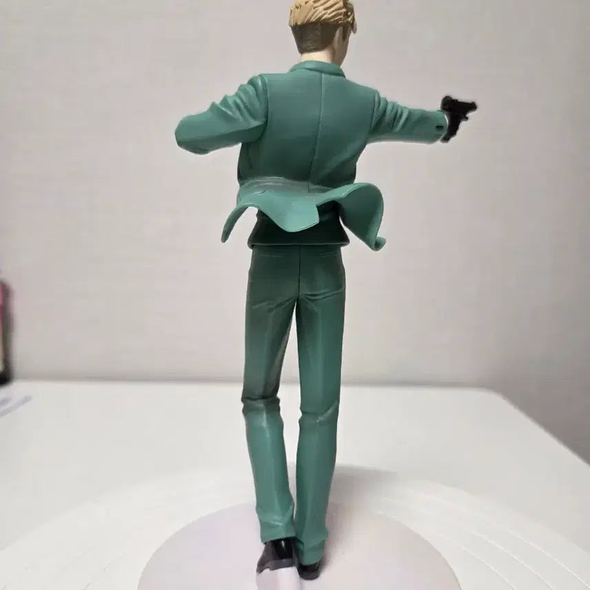 [BUNJANG] Spy x Family Loid Forger Figure (No Box) / 스파이 패밀리 로이드 포저 피규어(노박스)