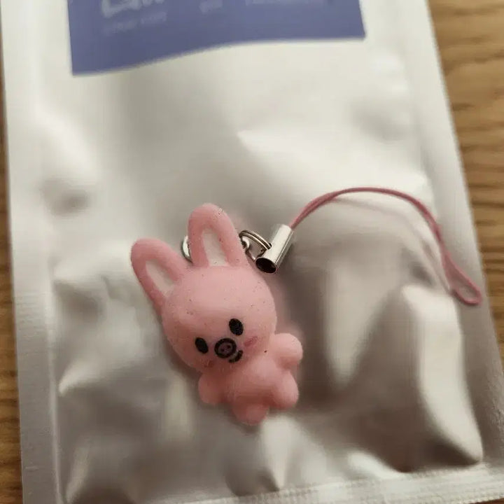 [BUNJANG] SKZOO Secret Mini Charm Piggy / 스키주 시크릿 미니참 돼끼와 포카들!!!