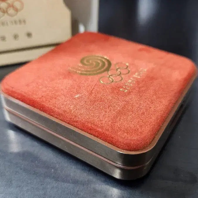 [BUNJANG] 1988 Seoul Olympics Commemorative Silver Coin / 88올림픽 1만원 은화