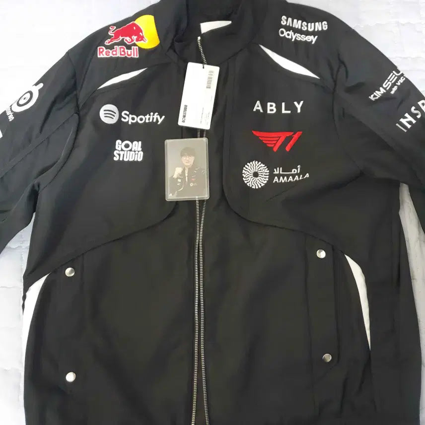 [BUNJANG] T1 Faker Signed Uniform Jacket (Ver. 1) - L Size + Photocard / [Ver.1] T1 2026 유니폼 자켓 페이커 마킹 L사이즈+포토카드
