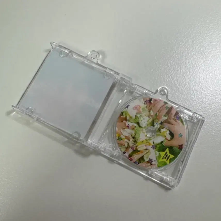 [BUNJANG] NCT WISH Yushi Mini Album Keyring / 엔시티위시 유우시 미니 앨범 키링 비공굿
