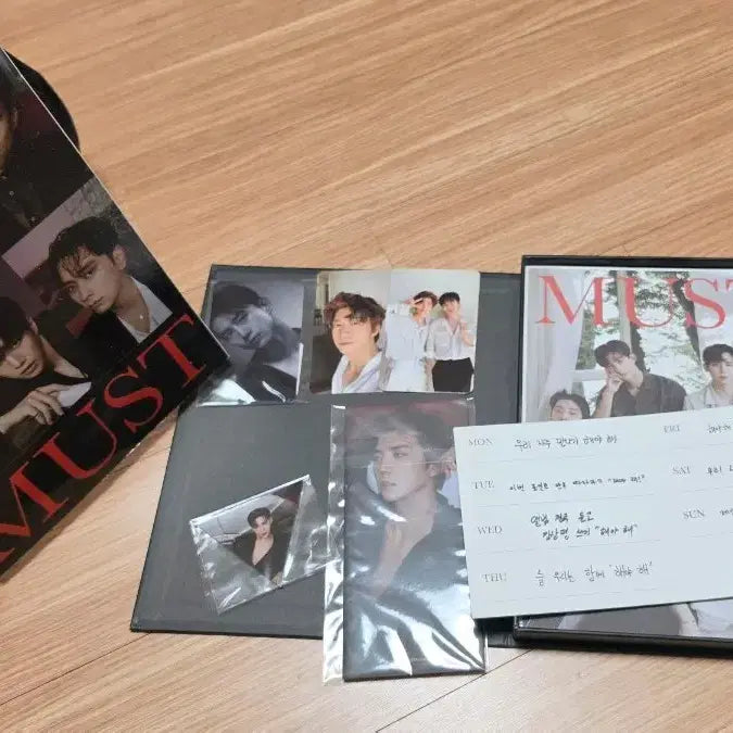 [BUNJANG] 2PM 7th Album MUST 2 Version Bundle Set (Includes POB Photocard) / 2pm 정규7집 MUST 2ver. 일괄 (특전포카 포함)