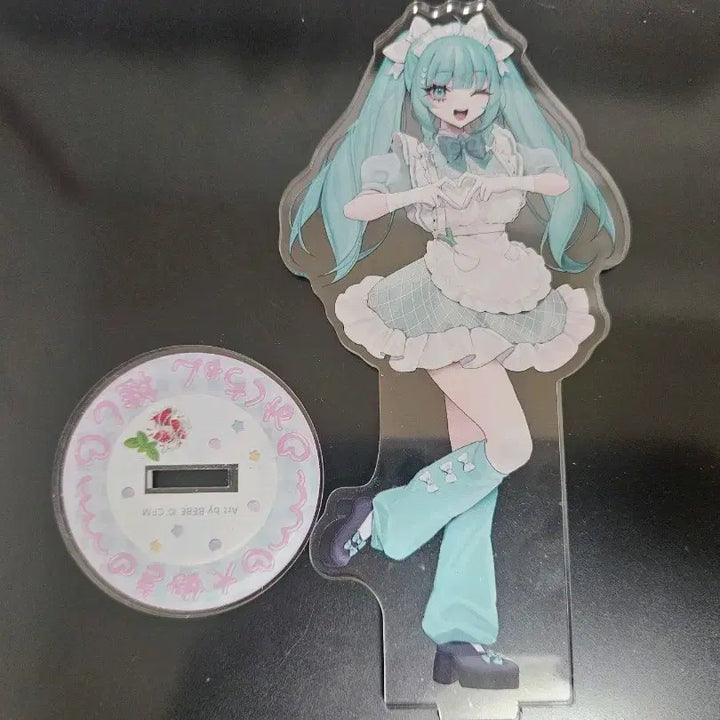[BUNJANG] Hatsune Miku Maid Acrylic Stand / 하츠네 미쿠 메이드 아크릴 스탠드 오히사시부리