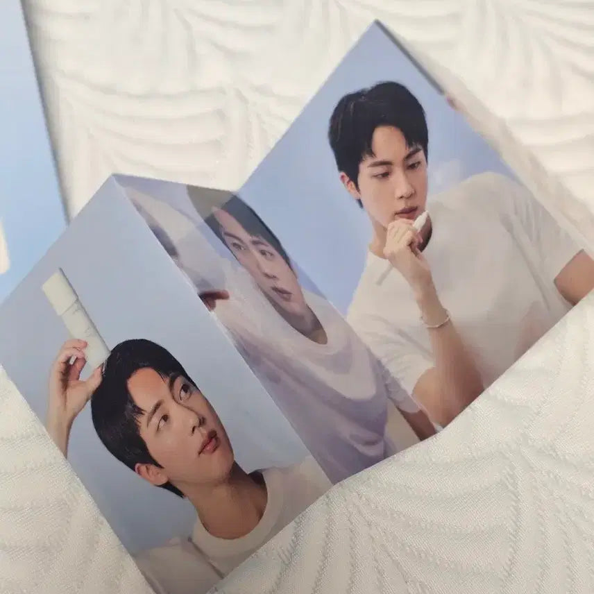 [BUNJANG] BTS Jin Laneige Photocard / 방탄소년단 BTS 진 JIN 라네즈 포토카드