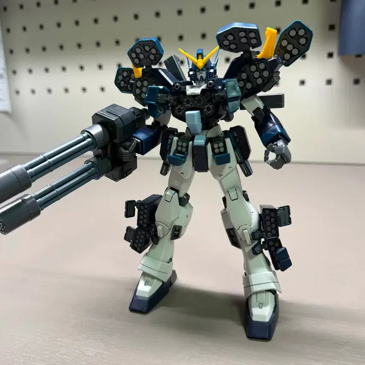 [BUNJANG] MG Gundam Heavyarms Custom (Pre-Assembled) / 가조립) mg 헤비암즈 커스텀