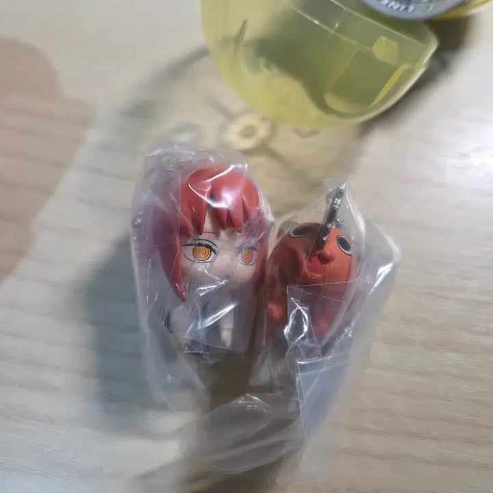 [BUNJANG] Chainsaw Man Pochita &amp; Makima Gacha Figures Bundle Set / 체인소맨 대롱가챠 포치타 마키마 일괄