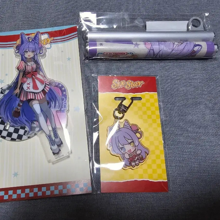 [BUNJANG] Stellive Pop-up Tenko Shibuya Goods Set (Tapestry, Keychain, Acrylic Stand) / (정가) 스텔라이브 팝업 텐코 시부키 굿즈 3종 판매합니다