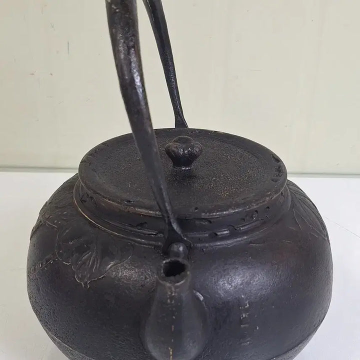 [BUNJANG] Antique Cast Iron Tea Kettle / 근대사 수집 자료 옛날 무쇠 차 다도 주전자