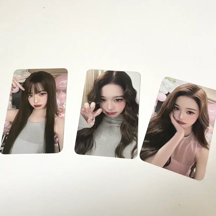 [BUNJANG] Jang Wonyoung Dyson Limited Edition Photocard (Sealed) / 장원영 다이슨 한정판 포카/미개봉