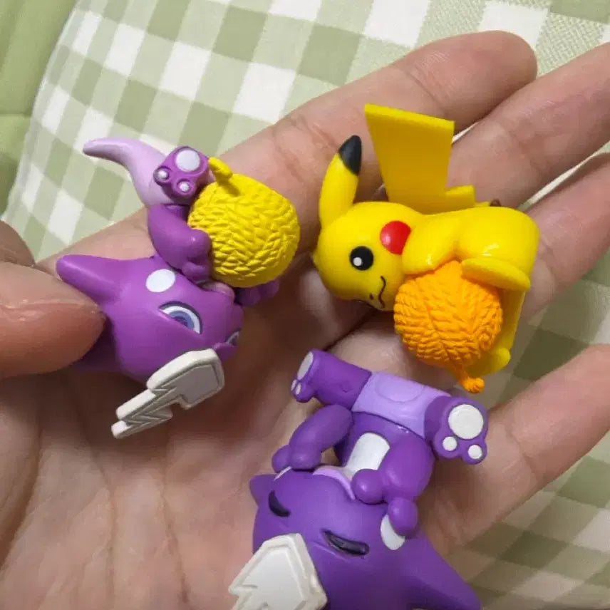 [BUNJANG] Pokemon Soft Soft Time Pikachu/Illezun Gacha Bundle Set / 포켓몬 보들보들타임 피카츄 일레즌 가챠 일괄로 팔아요