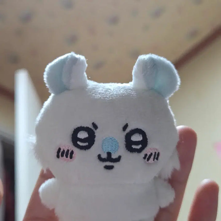 [BUNJANG] Chiikawa Momonga Sitting Plush Doll / 치이카와 먼작귀 모몽가 앉은누이 인형