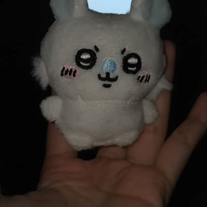 [BUNJANG] Chiikawa Momonga Sitting Plush Doll / 치이카와 먼작귀 모몽가 앉은누이 인형