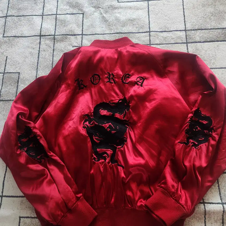 [BUNJANG] G-Dragon x 8seconds Collaboration Sukajan Jacket (Size L) / 지드래곤 gd 에잇세컨즈 콜라보 스카잔 자켓 사이즈 L