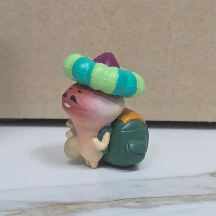[BUNJANG] Vintage Traveler Namakko Bearded Figure / 빈티지 여행 보부상 나메코 수염 피규어