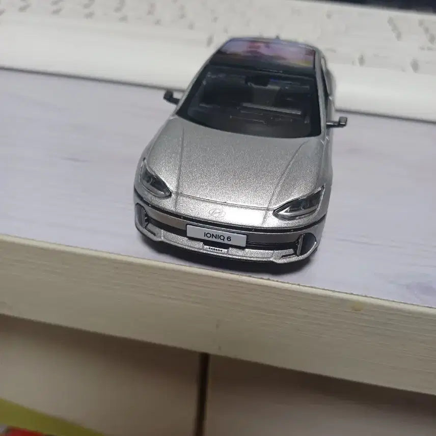 [BUNJANG] Hyundai Ioniq 6 Silver Diecast Model 1:38 Scale / 현대 아이오닉 6 은색 다이캐스트  1:38